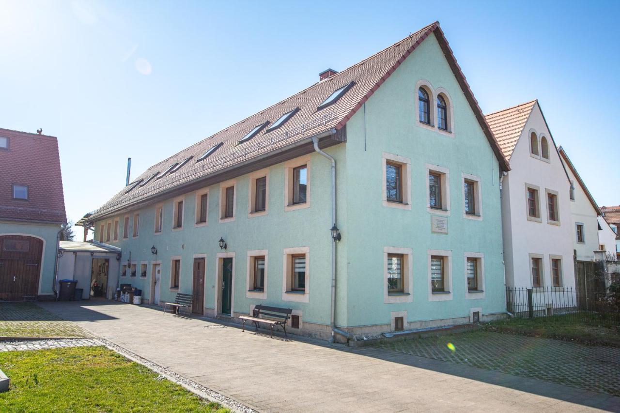 Ferienhaus -Am Alten Dorfplatz- Dresden Exterior photo